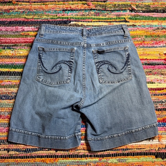 vintage lee light wash bermuda denim shorts high rise utility style size 26 - Picture 4 of 6